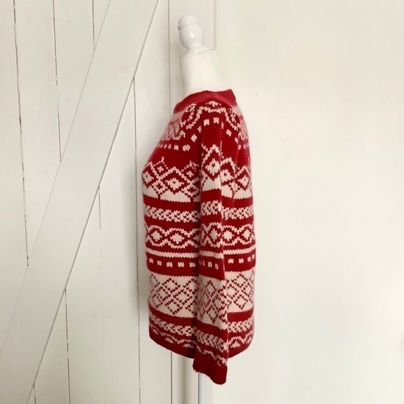 Eddie Bauer red and white patterned knit sweater - Picture 4 of 5